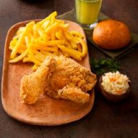 خرید مرغ سوخاری دو تکه نرمال با سیب زمینی سرخ کرده