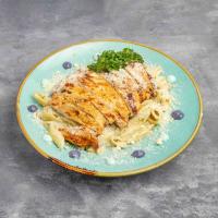 پاستا چیکن آلفردو