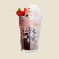 شیر شکلات توت فرنگی