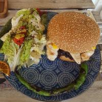 ساندویچ فیله مرغ گریل