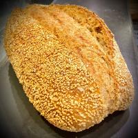 نان خمیر ترش گندم کامل کنجدی