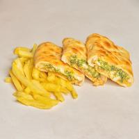 استرامبولی چیکن پستو